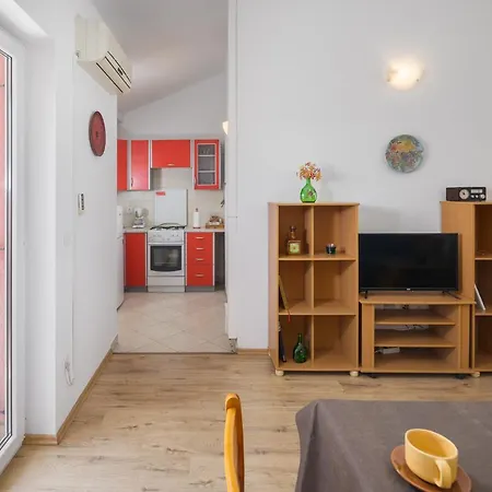 아파트 Sea Star With Stunning Sea View 포레치